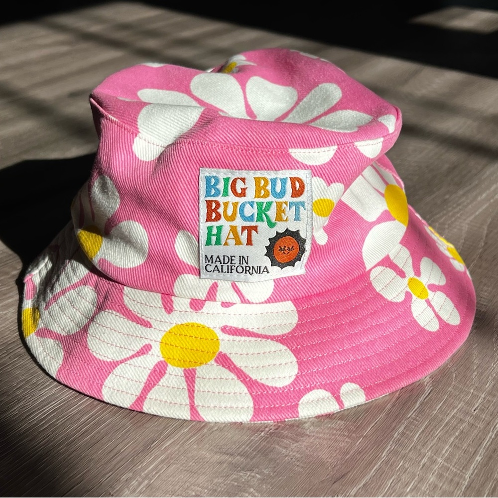 Lazy Daisy Bucket Hat